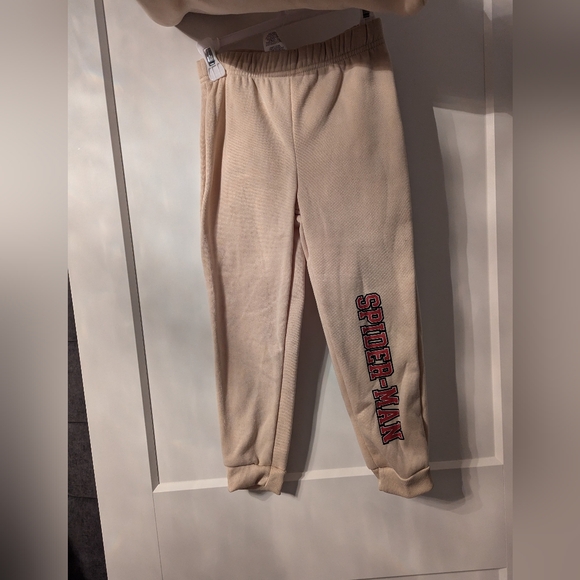 Three Marvel Spiderman Sets, Blue/Grey/Beige (All three) - Picture 13 of 13